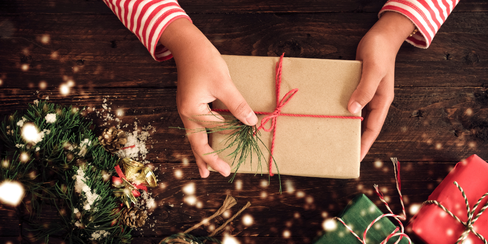 9+ Holiday Gift Ideas for Educators