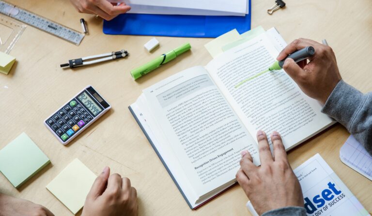 Essential Student Collaboration Strategies for Diverse Classrooms